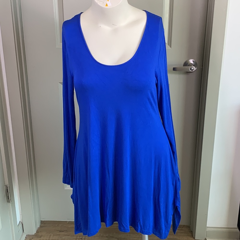 SOFT SURROUNDINGS  Blue Timely Scoop‎ Neck Flowy Tunic Size L